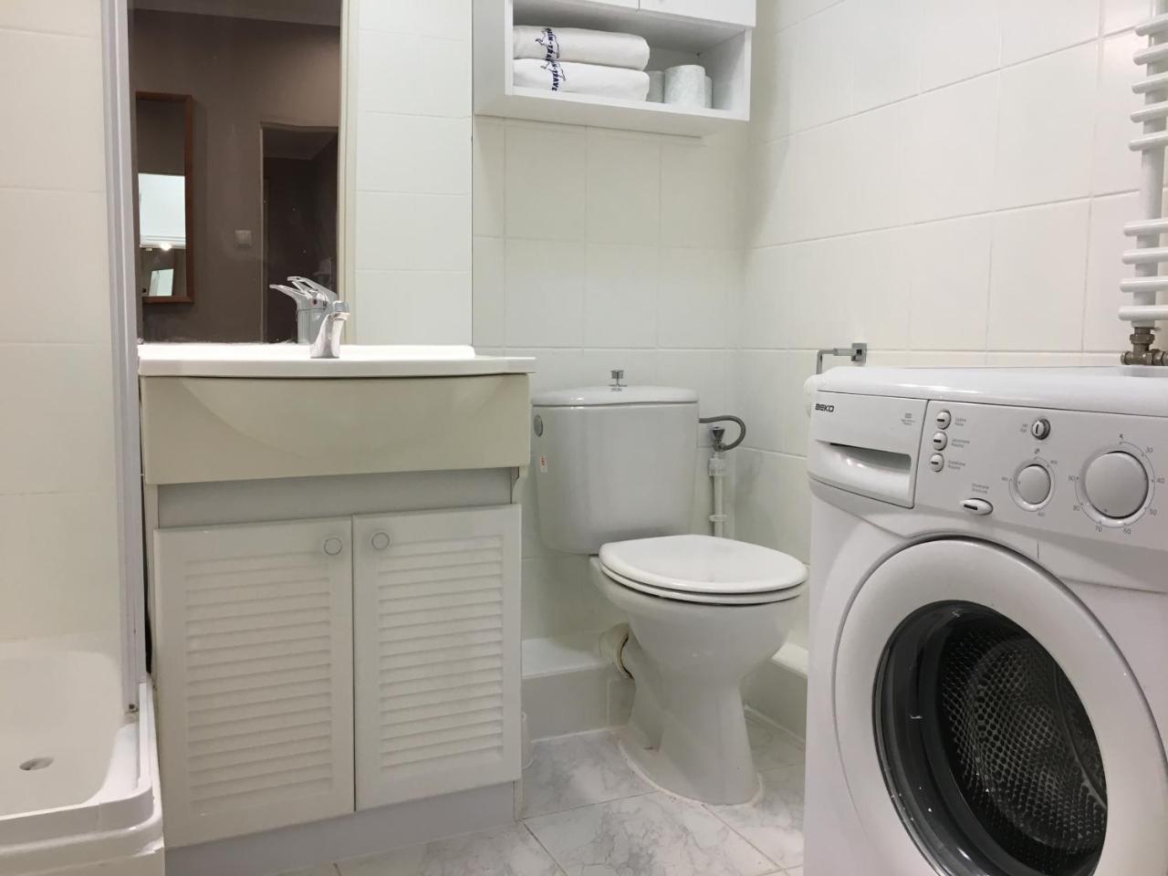 Wolin-Travel Apartament Dom Przy Parku ミエンジズドロイェ エクステリア 写真
